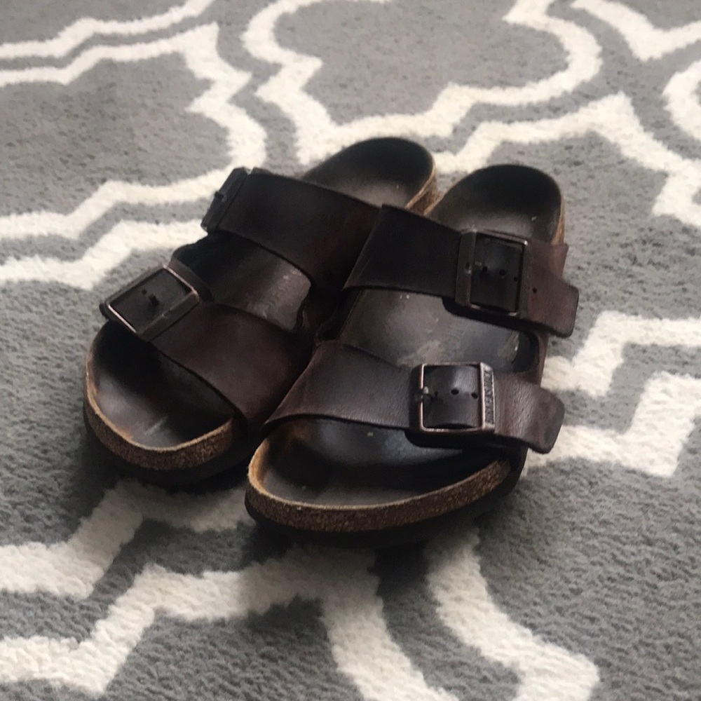 Brown leather Birkenstock sandals